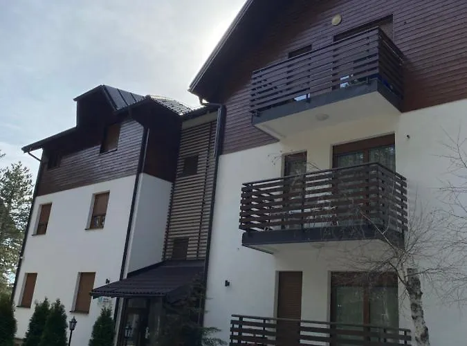 Miris Tisine 아파트