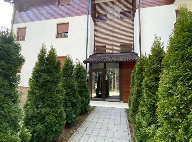 아파트 Miris Tisine