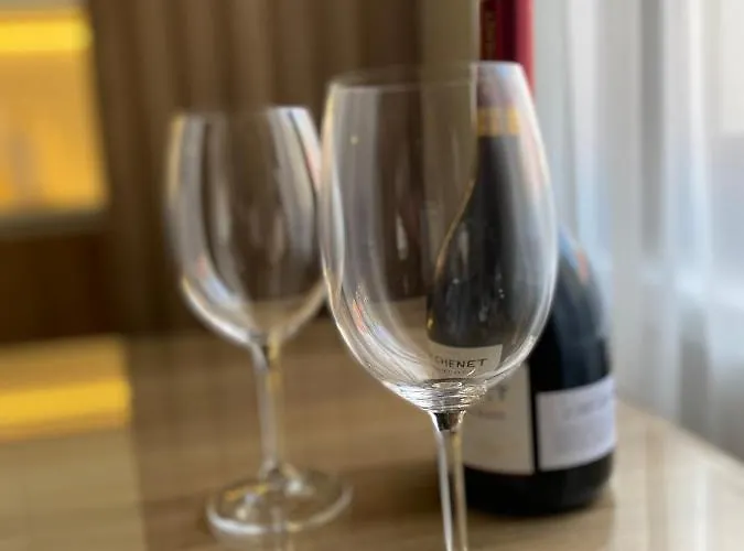 아파트 Miris Tisine